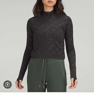 Lululemon Rest Less cropped half zip top